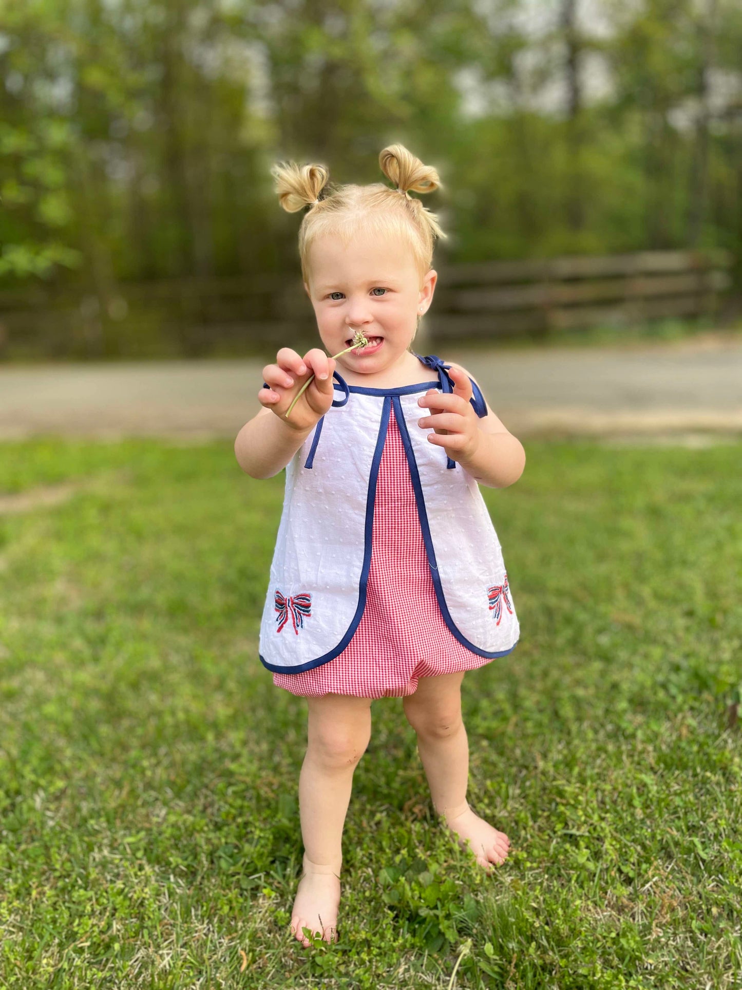 All-American Swiss Dot Girl’s Bubble