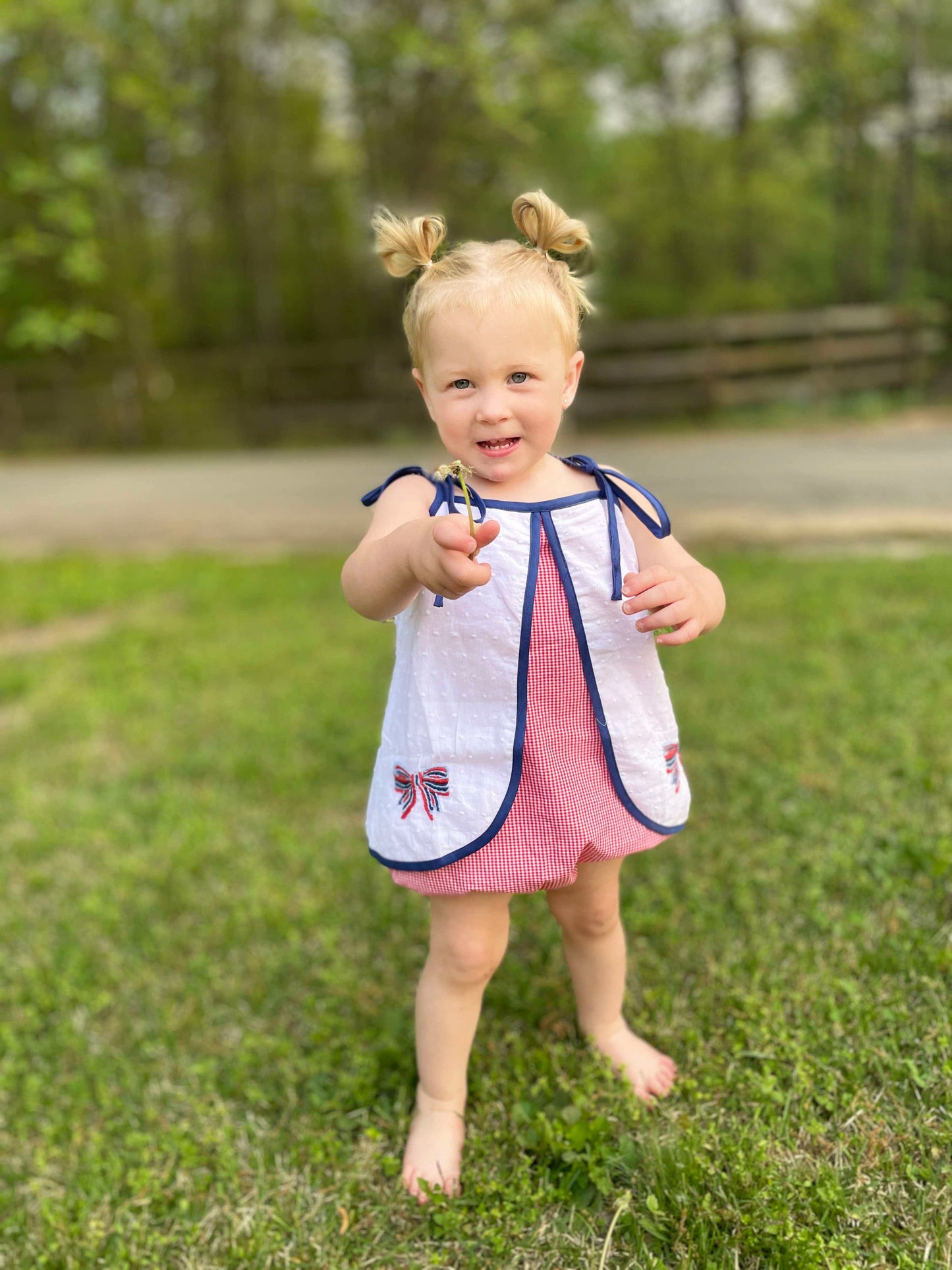 All-American Swiss Dot Girl’s Bubble
