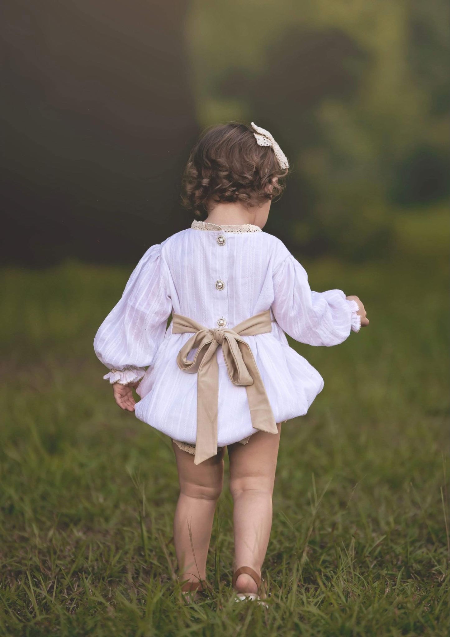 Girl’s Smocked Cross Linen Bubble with Pearls