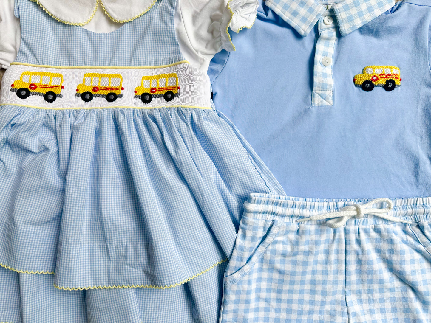 French Knot Bus Short Set