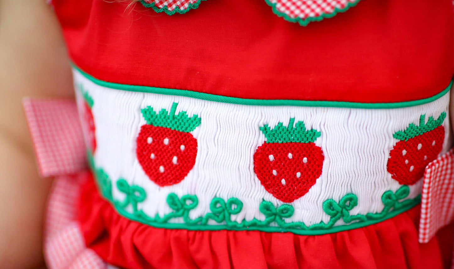 Girls Smocked Strawberry Short Set
