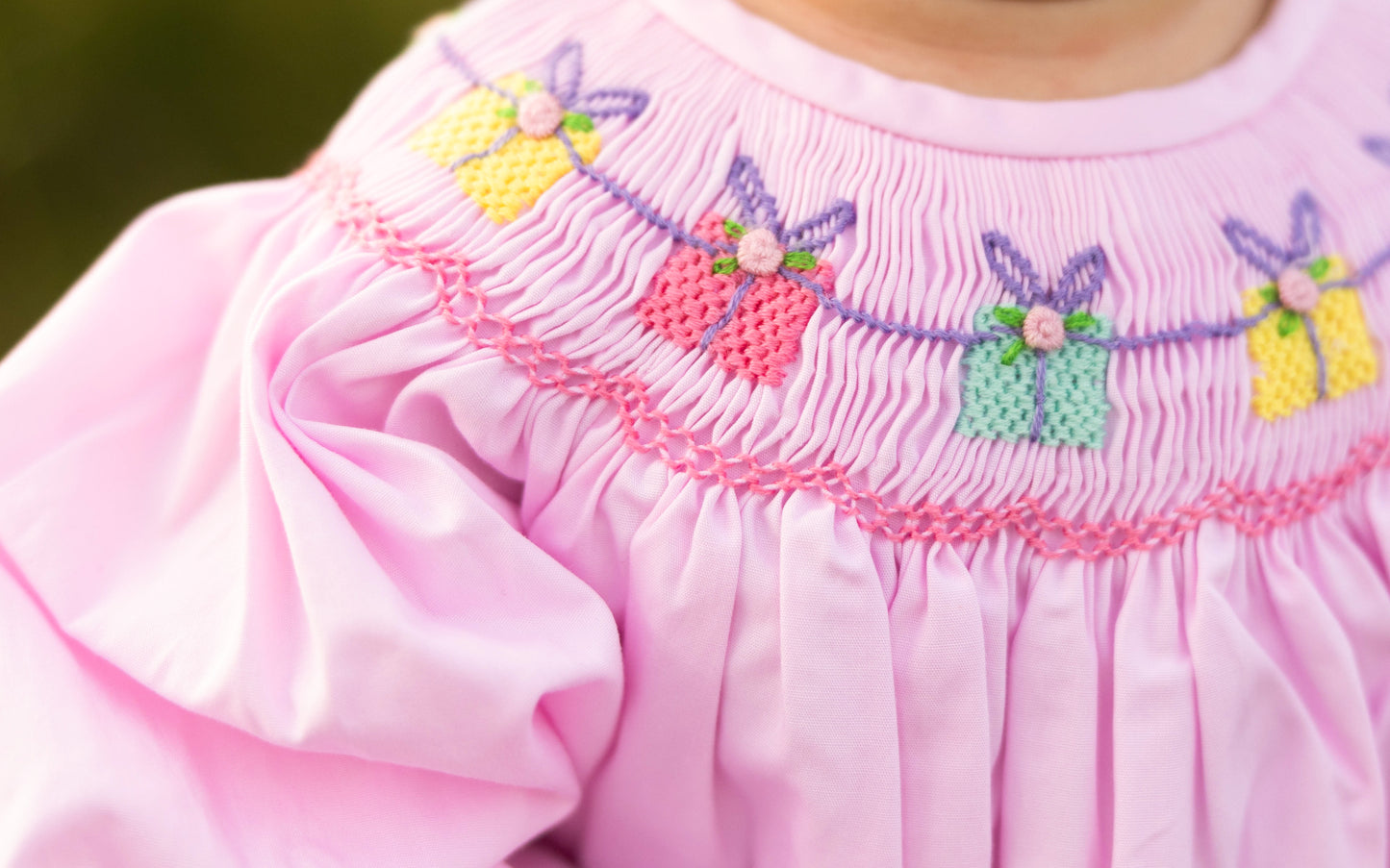 Pink Gifts Smocked Bubble