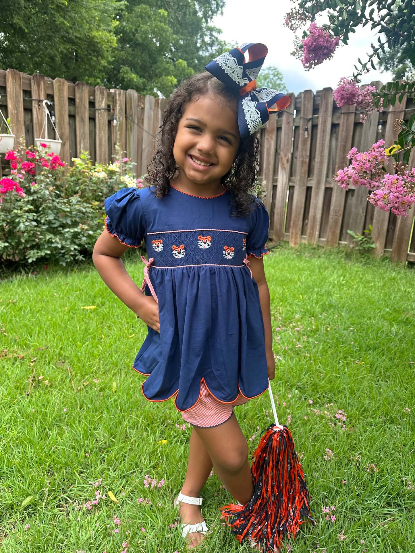 Girl’s Smocked Tiger Short Set