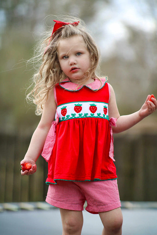 Girls Smocked Strawberry Short Set