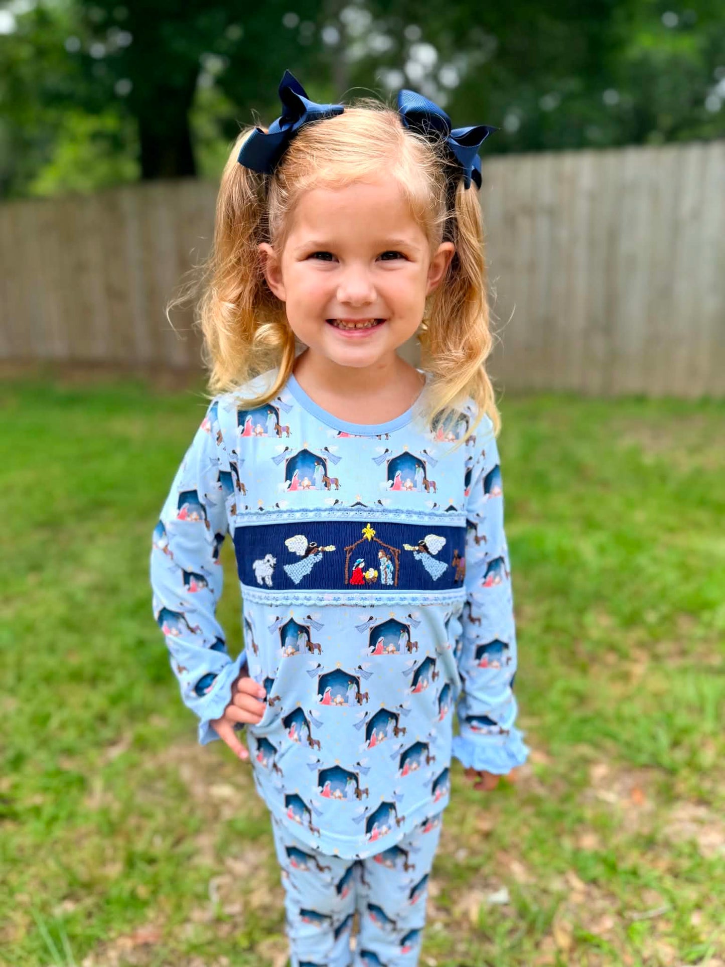 Girls Smocked Nativity Pajama Set